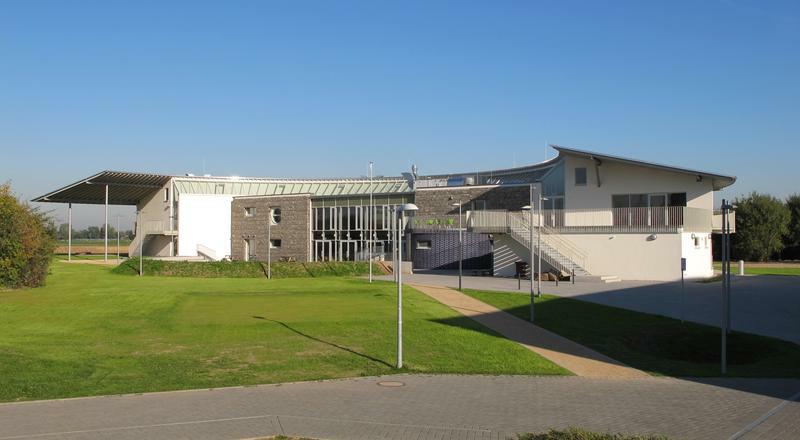 Rheinschule Wesseling Schulhof